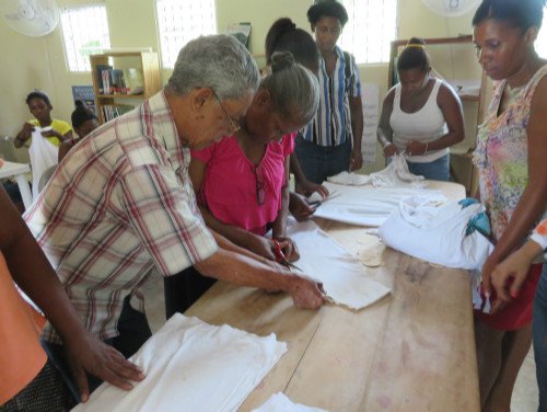 ReCrearte in the El Coyote Community of Samaná - June 2015