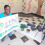 Taller de arte reciclado en la Biblioteca Infantil y Juvenil República Dominicana