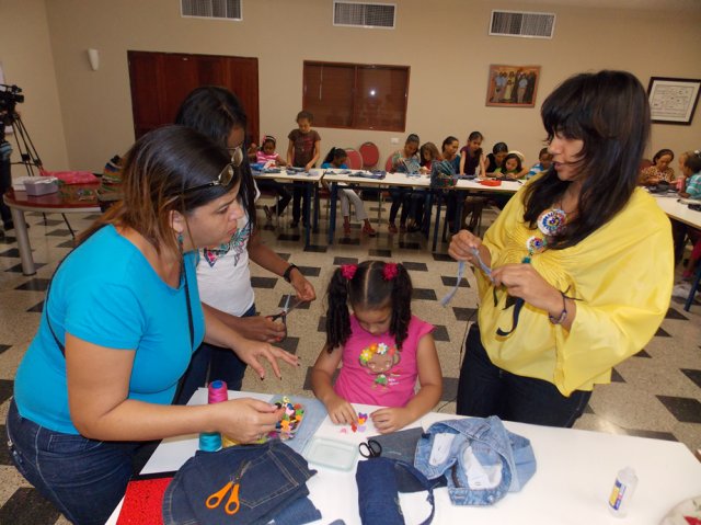 Recycled Art Workshops at the Dominican Children and Youth Library