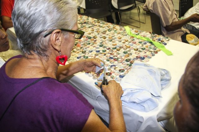 Recycled Art Workshop at Centro Tecnologico Comunitario de Capotillo