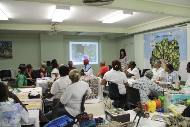 Recycled Art Workshop at Centro Tecnologico Comunitario de Capotillo