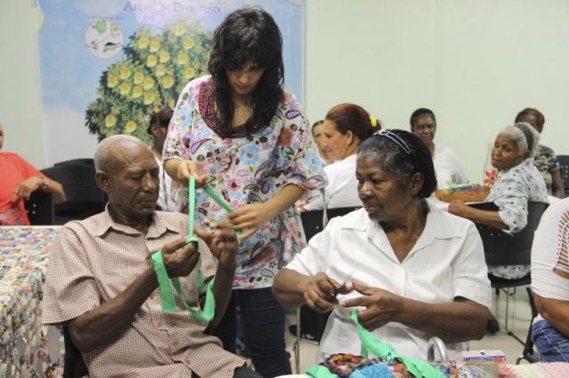 Recycled Art Workshop at Centro Tecnologico Comunitario de Capotillo